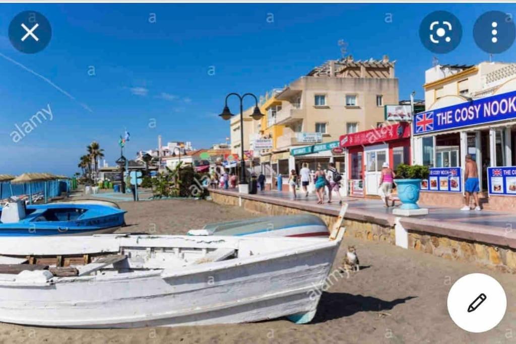 Magnifico Apartamento En La Carihuela, Torremolino Torremolinos Eksteriør billede